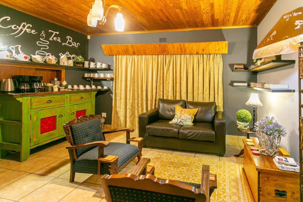 Die Fonteine Country Guesthouse And Glamping Oudtshoorn Exterior photo